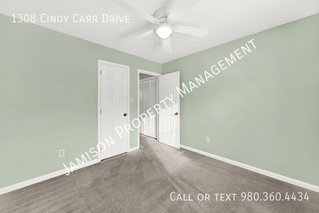 Building Photo - 1308 Cindy Carr Dr