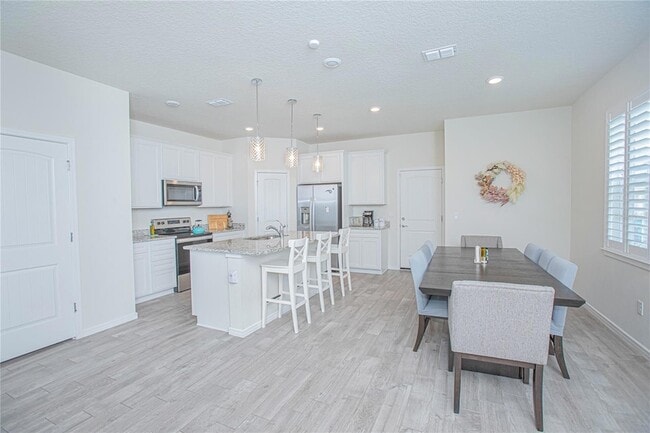 Building Photo - 14365 Lanikai Beach Dr