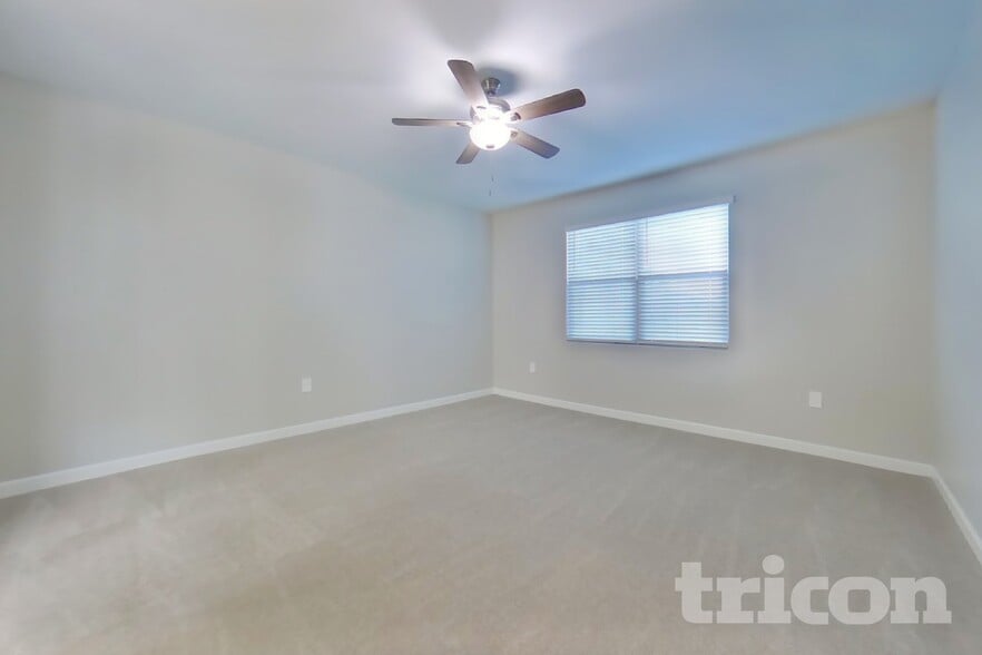 Building Photo - 30361 W Crittenden Ln