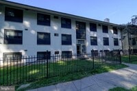 Building Photo - Beautiful 2 Bedroom 1 Bath Condo Conveniently Located