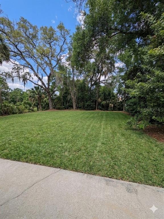 Building Photo - 307 W Woodlawn Ave