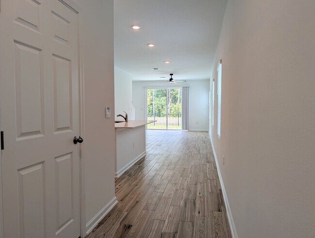 Building Photo - PRE-LEASING - NEW 2026 VILLA CONSTRUCTION!! 3/2.5/1 with premium finishes in the a new developmen...