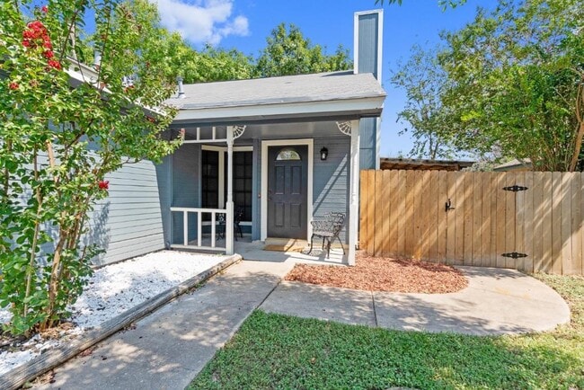 Building Photo - 12307 Emery Oaks Rd