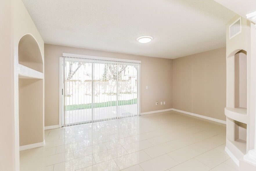 Building Photo - 1253 Salt Clay Ct