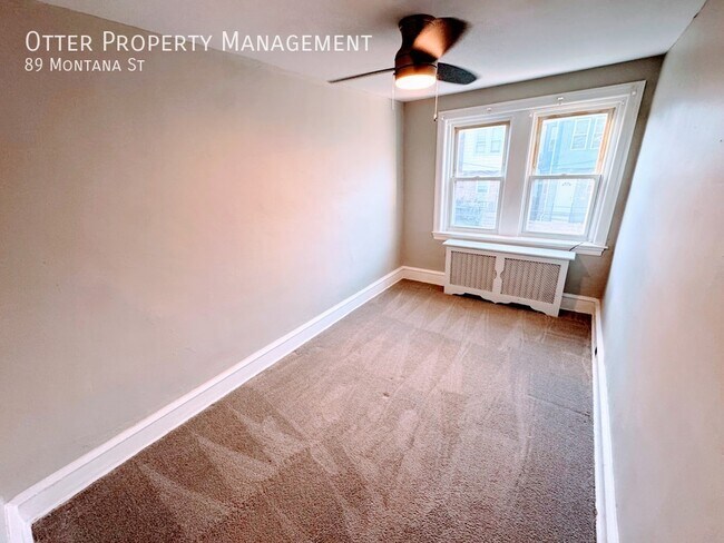 Building Photo - 89 Montana St