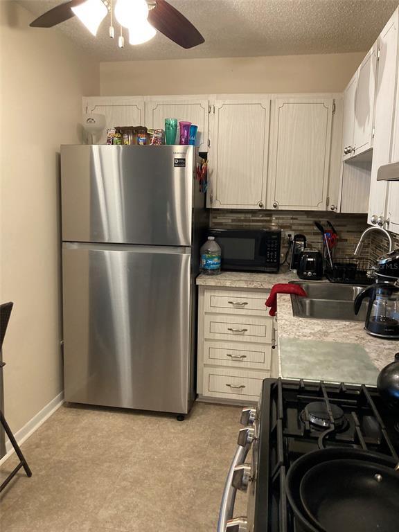 Building Photo - 5623 80th St N