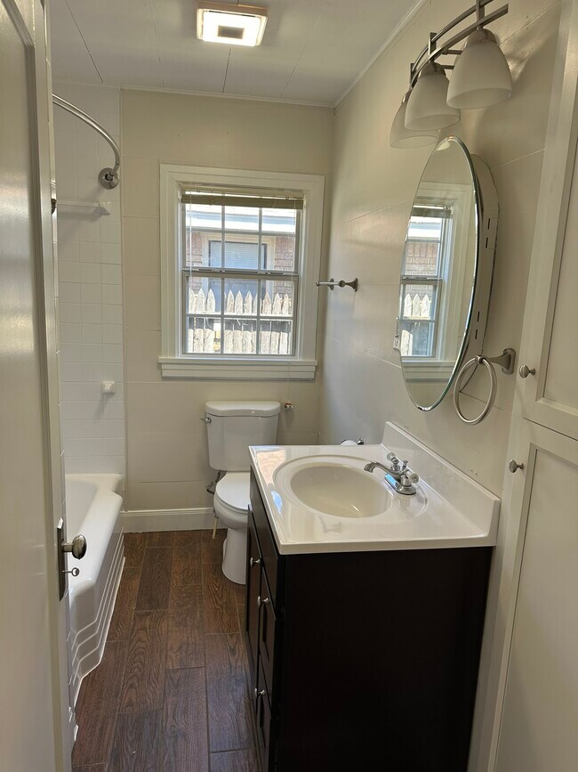 Bathroom #2 - 3003 22nd St