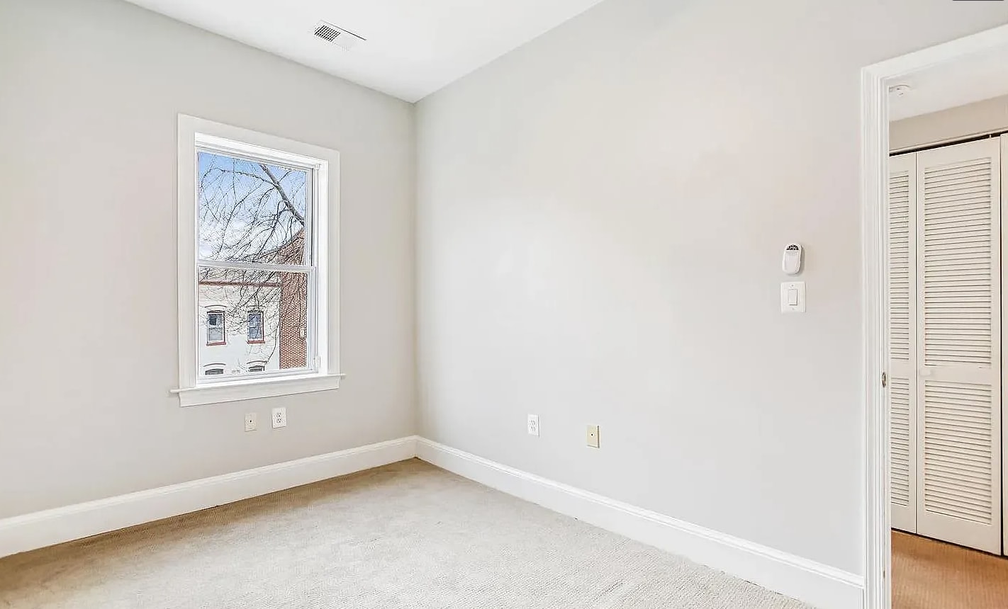 Building Photo - 1610 4th St NW