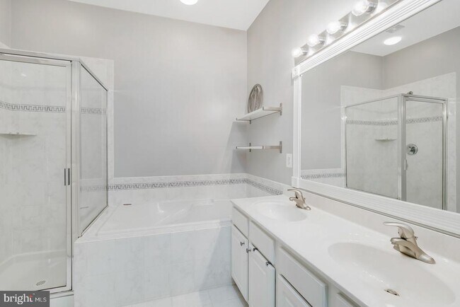 Building Photo - 46209 Walpole Terrace
