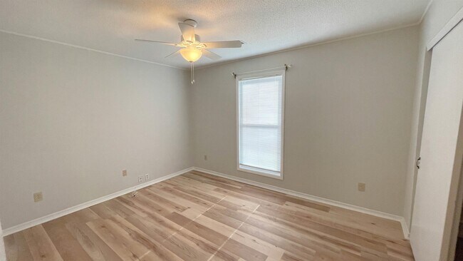 Building Photo - 1607 Burnley Dr