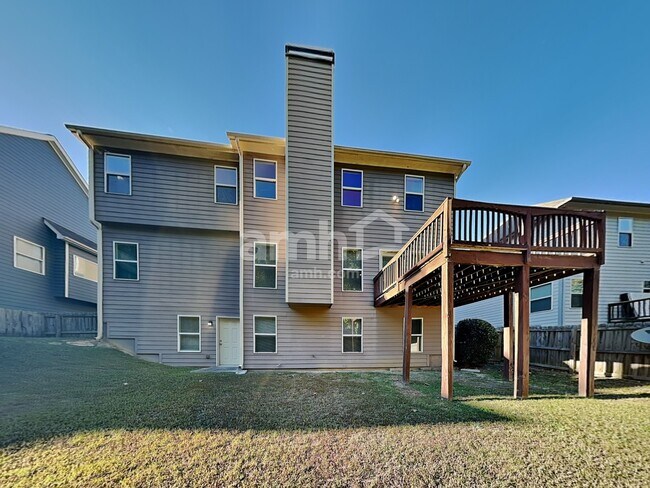 Building Photo - 483 Strawberry Walk