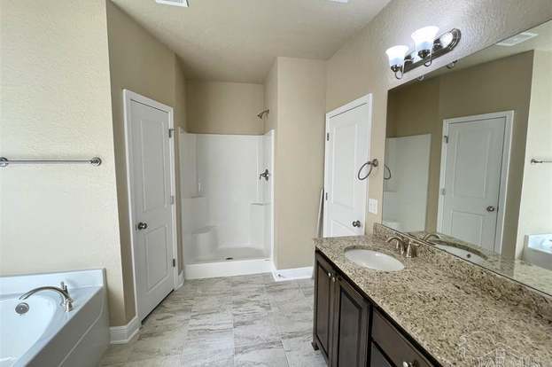 Building Photo - 3899 Shady Grove Dr