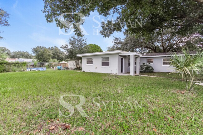 Building Photo - The Lifestyle You Deserve.