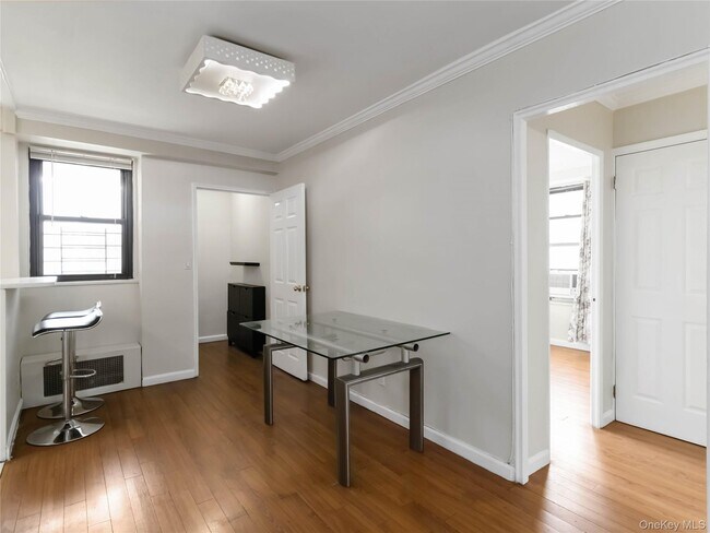 Building Photo - 61-25 98th St