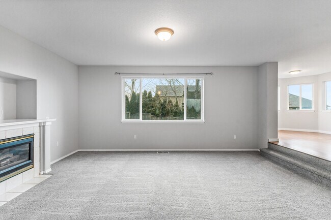 Building Photo - 2851 Cleveland Ave NW