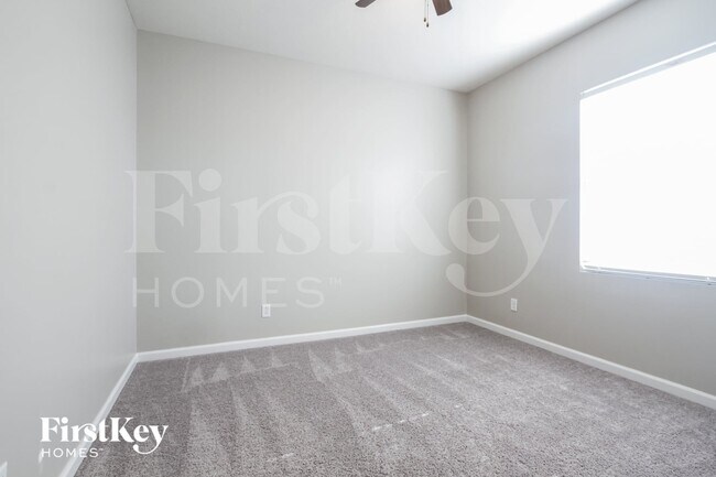 Building Photo - 6035 Aspen Meadow Dr