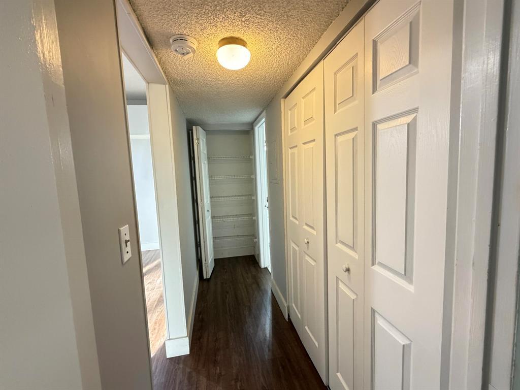 Building Photo - 921 Lyons Rd