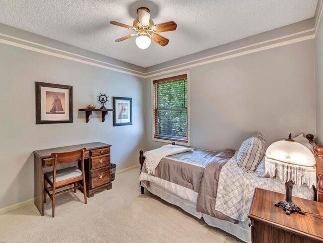 Building Photo - Luxury Home in Plymouth with 2-Level Primary Suite, Furnished or Unfurnished, Wayzata Schools, Pe...