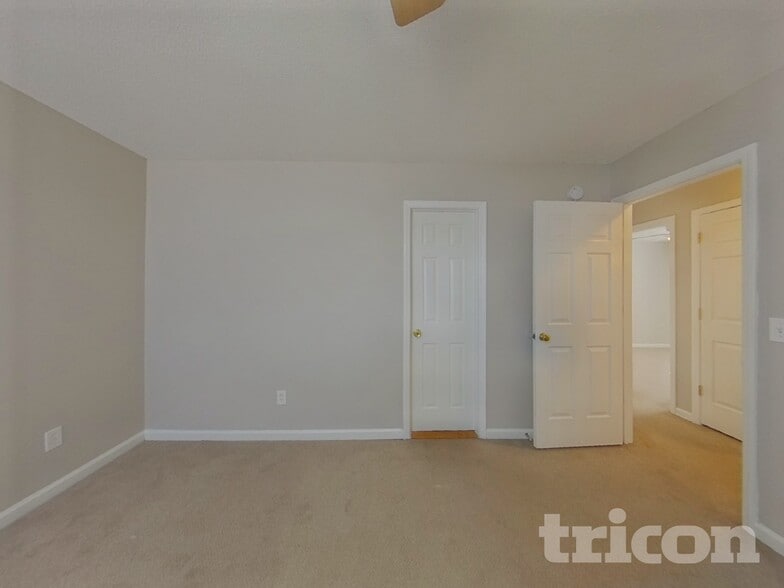 Building Photo - 189 Youpon Dr