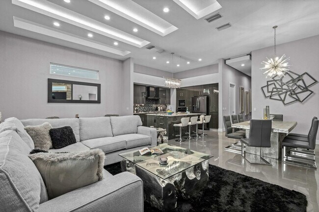 Building Photo - 748 Desert Mountain Ct