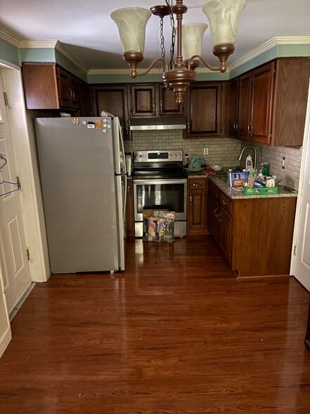 Building Photo - 1101 Forest Dr