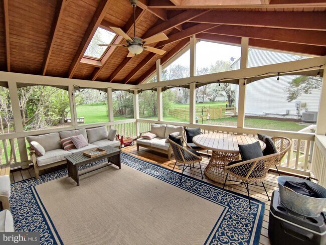 Building Photo - 12761 Flat Meadow Ln