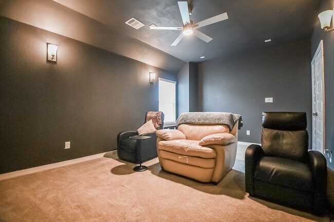 Building Photo - 3430 Majestic Pne Ln