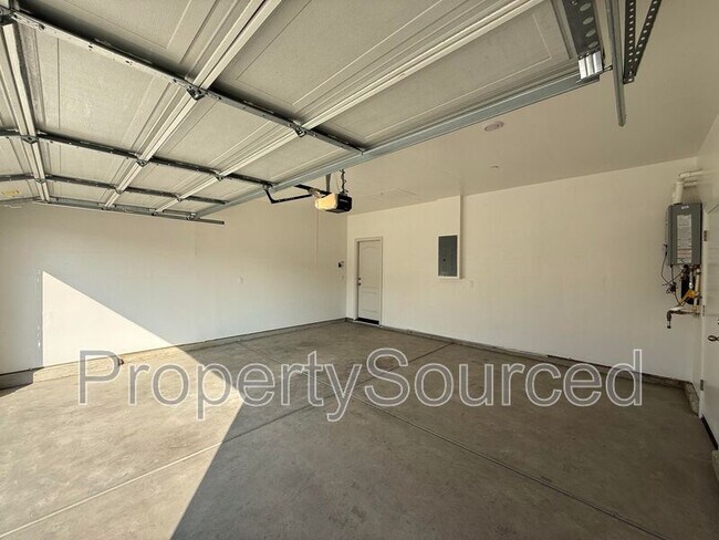 Building Photo - 1936 Suisun Ave