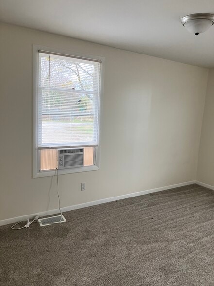 Building Photo - 31 North St