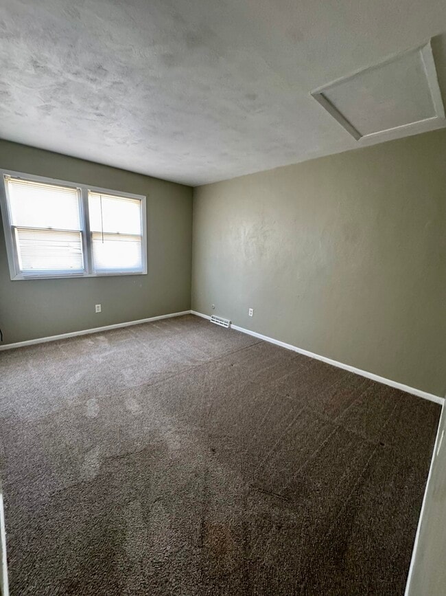 Building Photo - 3513 W 31st St