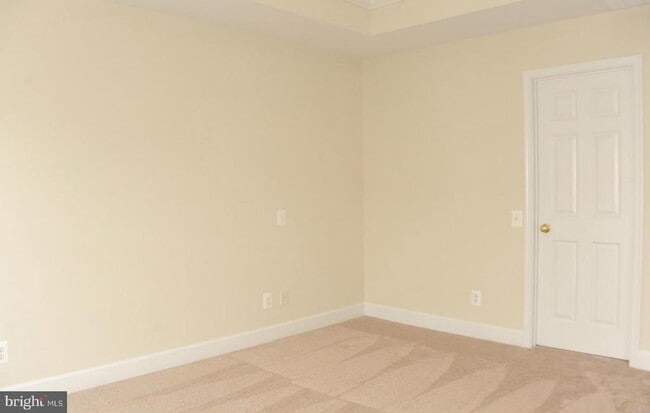 Building Photo - 2492 Terra Cotta Cir