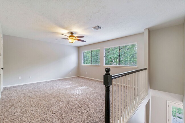 Building Photo - 31 N Duskwood Pl