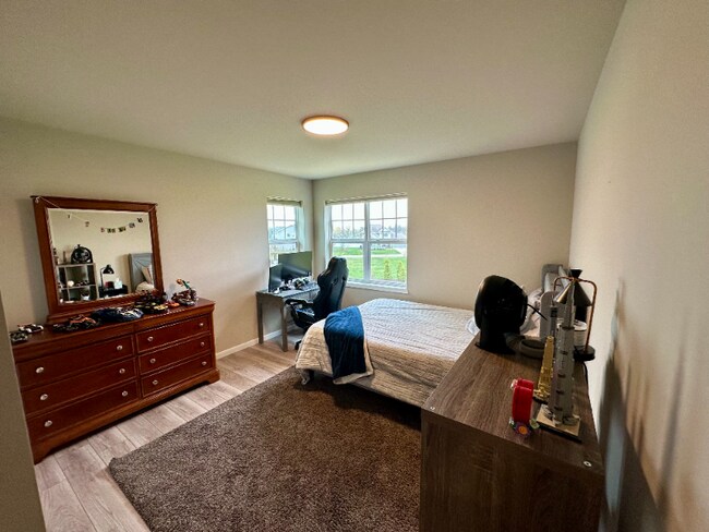 Building Photo - 10611 Coneflower Ct