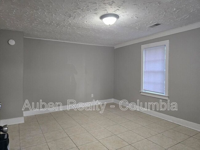 Building Photo - 1339 Blue Ridge Terrace