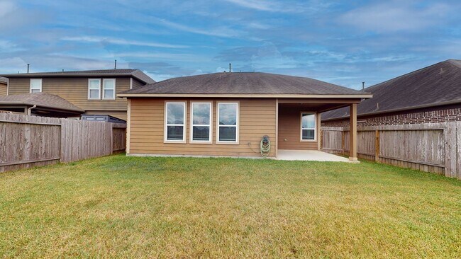 Building Photo - 15103 Signal Ridge Way