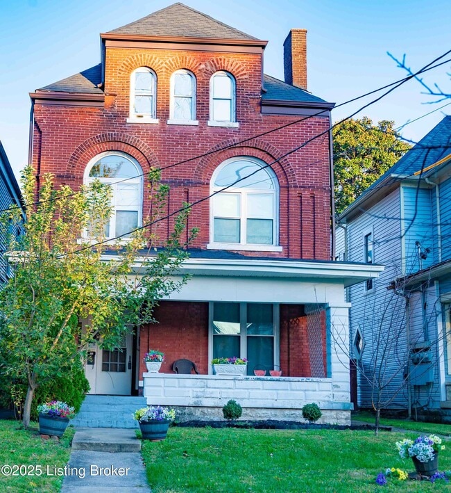 Building Photo - 1331 S Floyd St