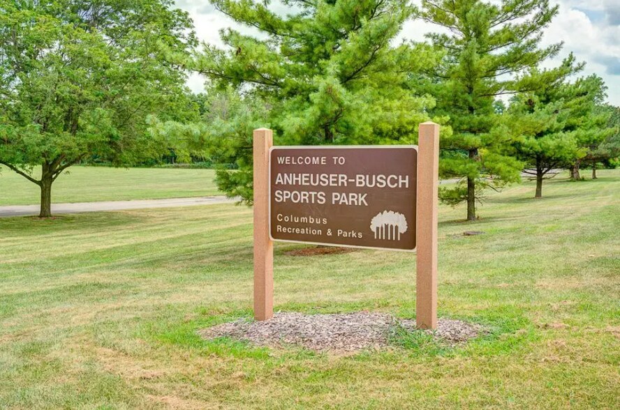 Building Photo - 4819 Middletowne St