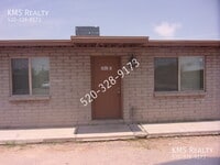Building Photo - 526 W Pennsylvania Dr