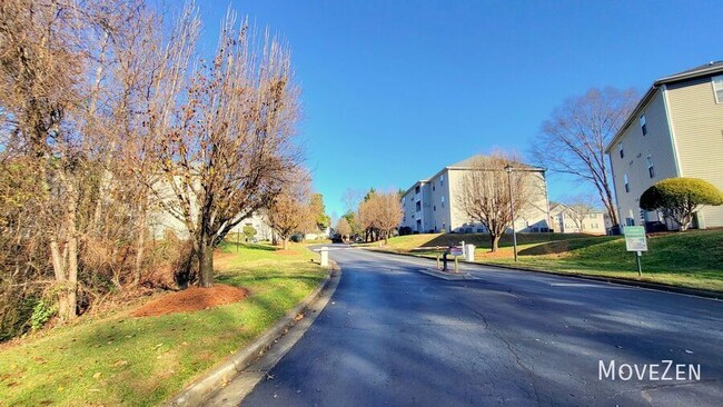 Building Photo - 534 Timberline Ridge Ln