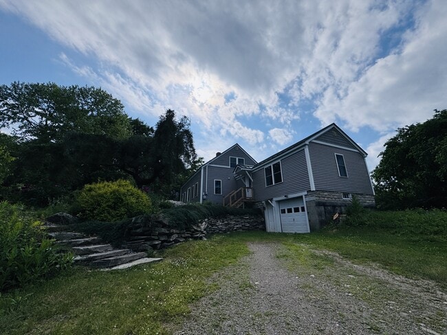 Building Photo - 2514 Western Ave