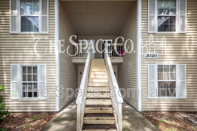 Building Photo - 2020 Coldspring Dr