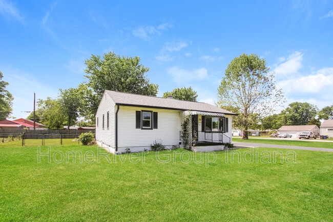 Building Photo - 3206 Alice Ave