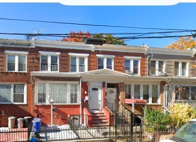 Primary Photo - 790 New Jersey Ave