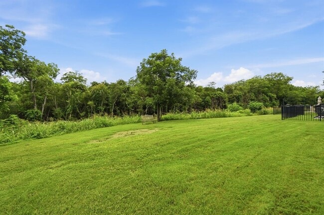 Building Photo - 311 Bridgeford Dr