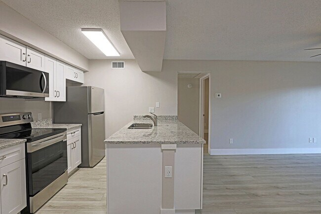 Building Photo - Mystic Gardens 5311-1113