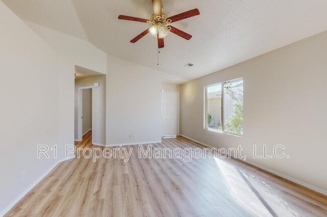 Building Photo - 3473 Martin Meadows Dr NE
