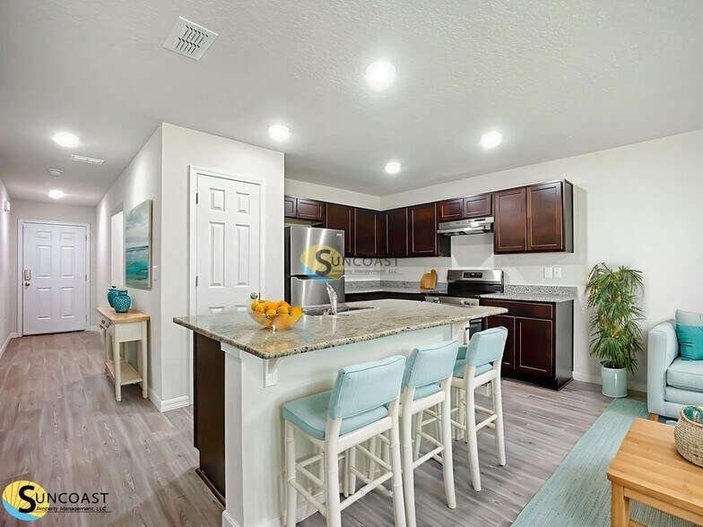 Building Photo - 22 Pine Hill Ln