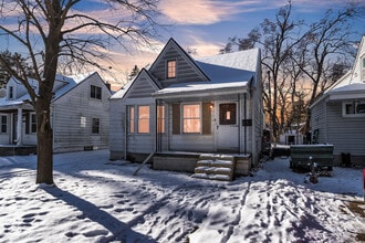 Building Photo - 11319 Tecumseh Ave