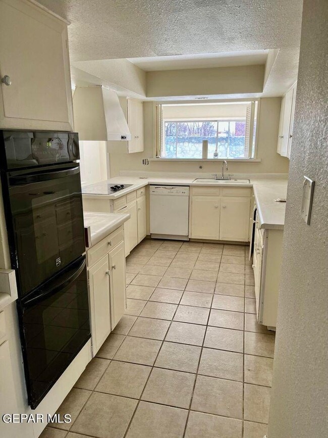 Building Photo - 441 Pocano Ln