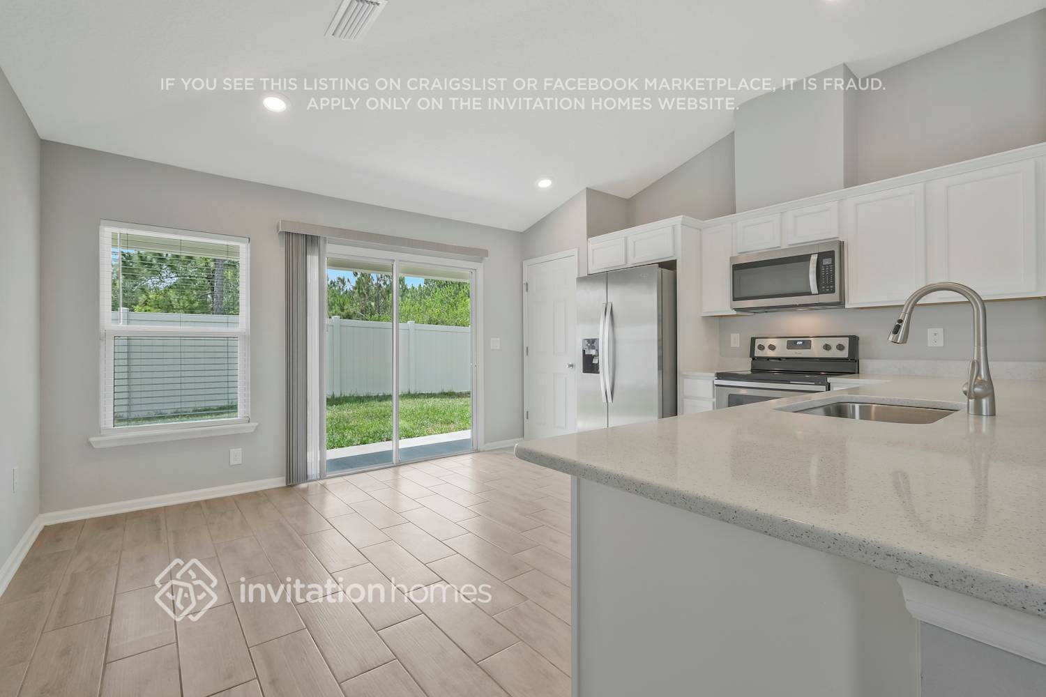 Building Photo - 207 Santorini Ct